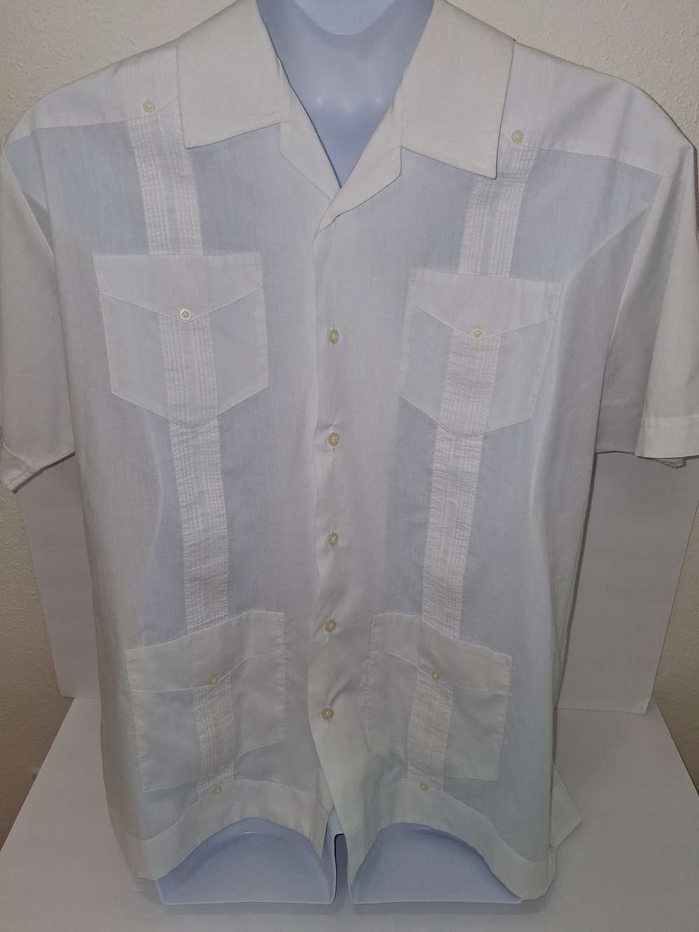 Contigo Men's White Short-Sleeve Guayabera Button-Down Shirt